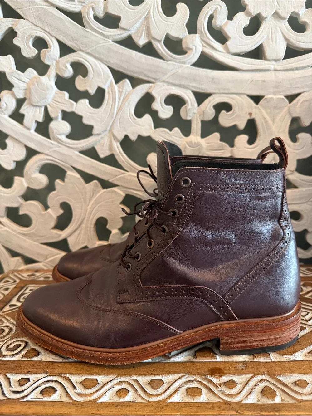 Men's Brown Leather Wingtip Lace-Up Boots